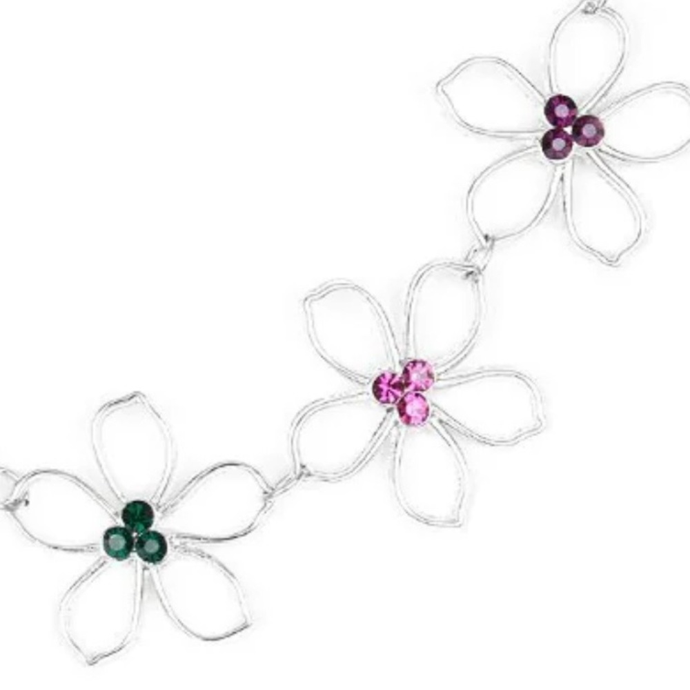 Silver hibiscus floral necklace and earrings set